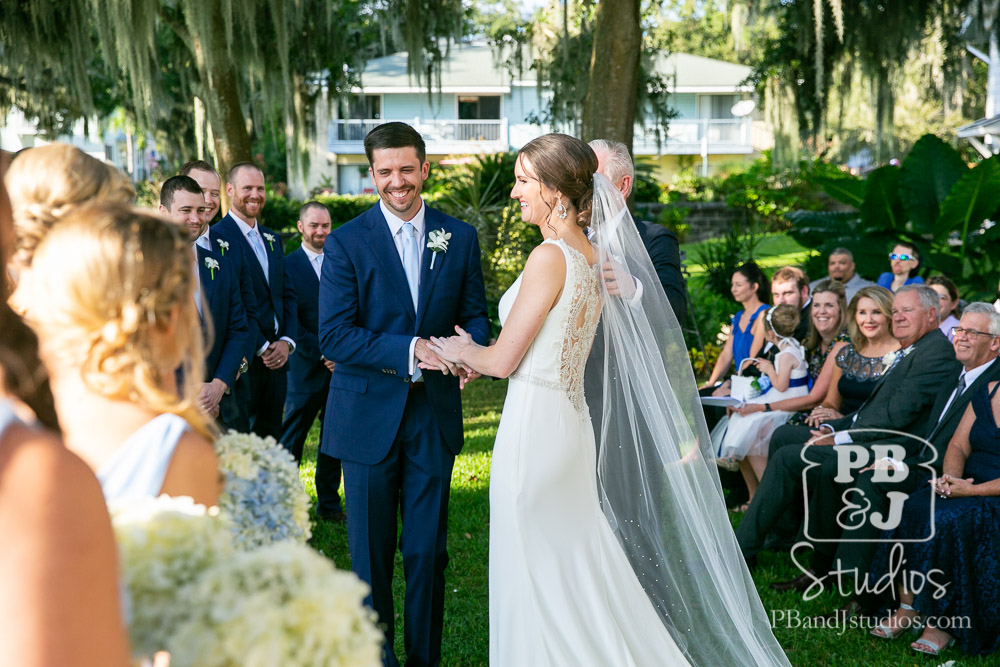 Lakeside Inn Wedding